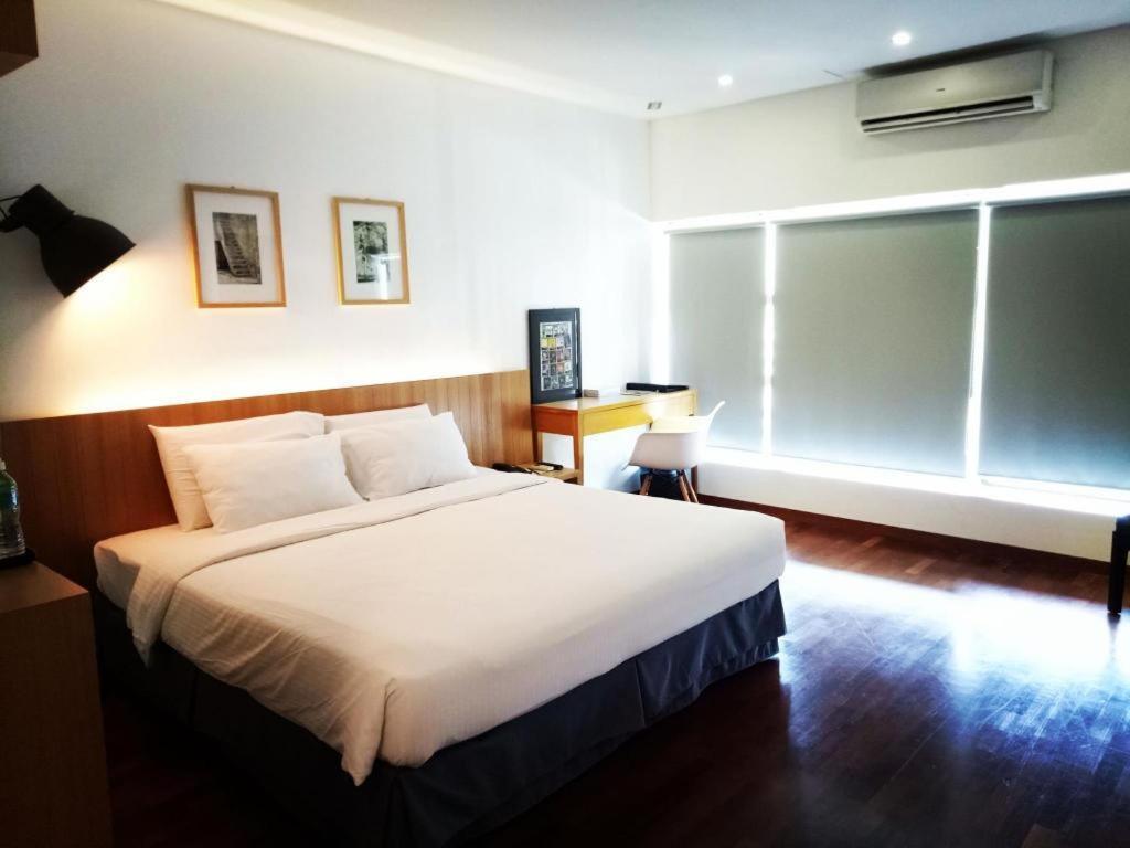 Quayside Hotel Malacca Eksteriør billede